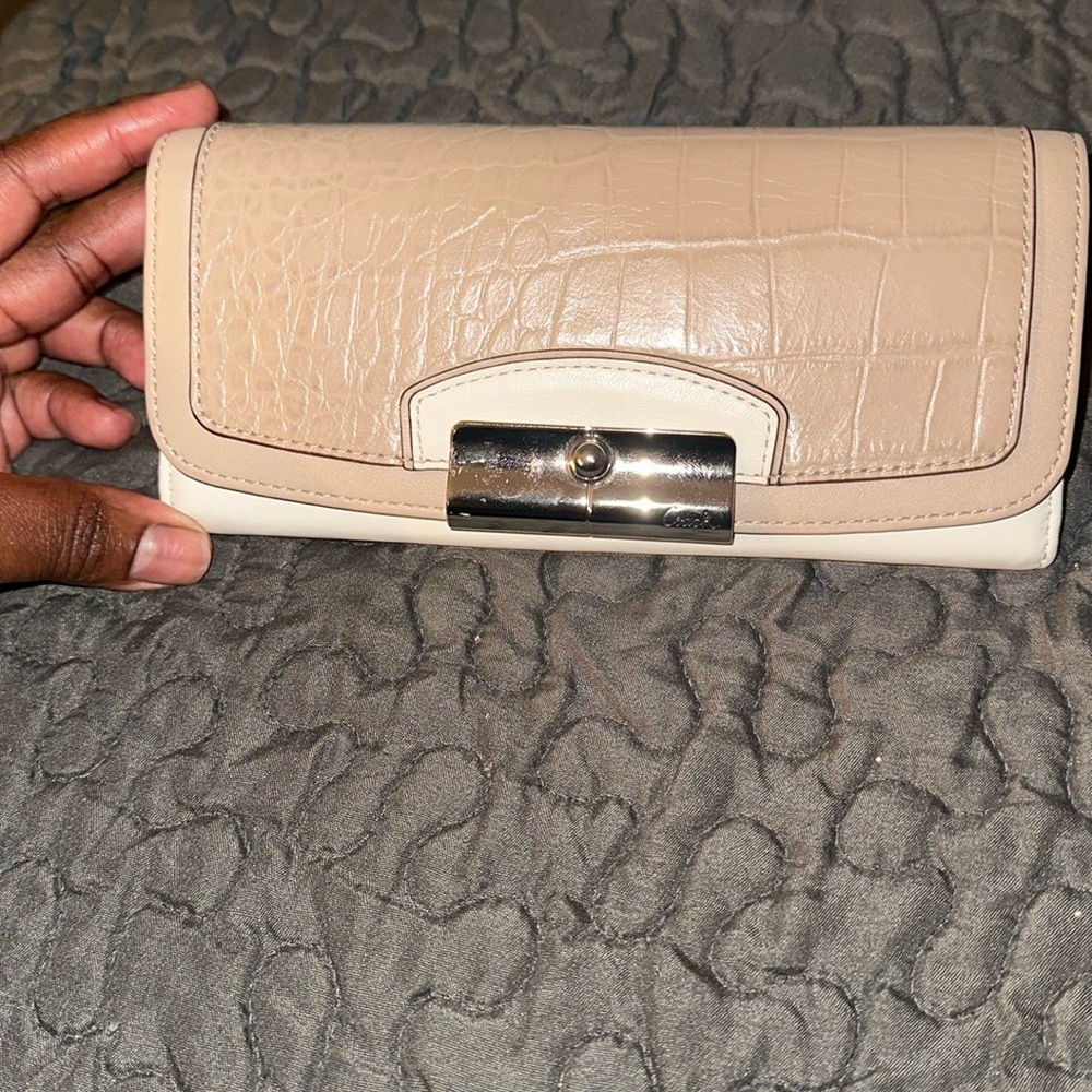 100% Authentic coach wallet